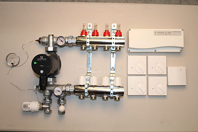 Värmestyrning golv komplett system - 4 kretsar - analog
